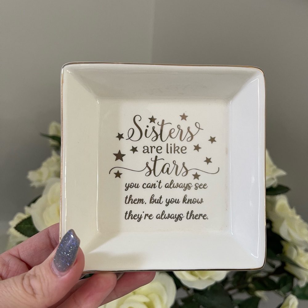 Sisters Inspirational Quote Ceramic Jewelry Dish